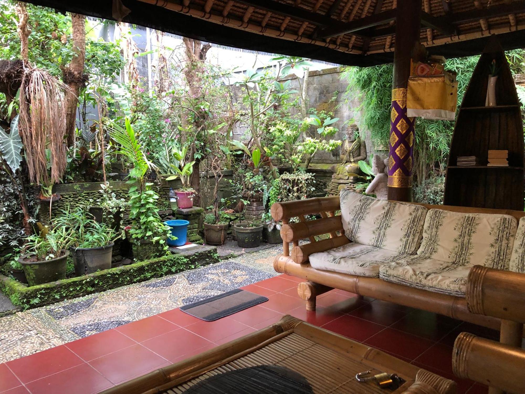 1Bd Guest House In Family Compound1, 15 Minute Walk To Yoga Barn Ubud Esterno foto
